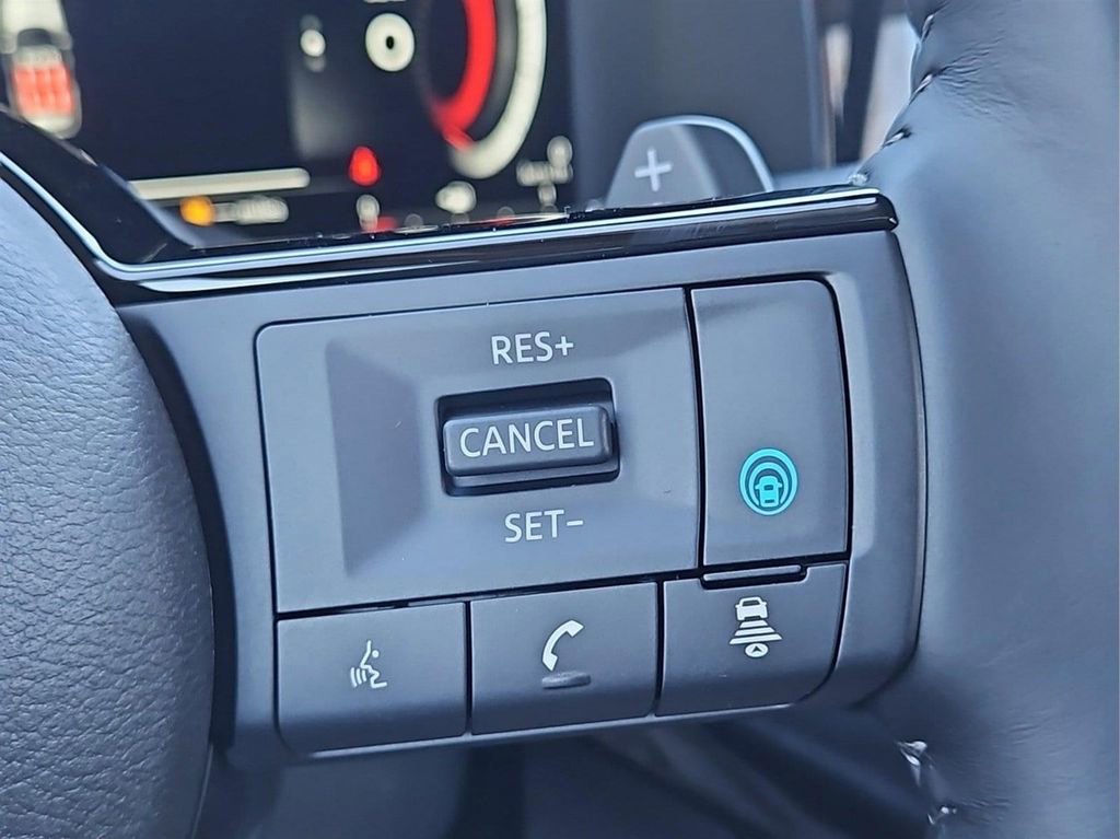 New 2025 Nissan Pathfinder Platinum w/ Cargo Package image 19