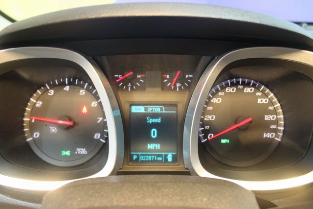 Used 2017 Chevrolet Equinox LS image 23