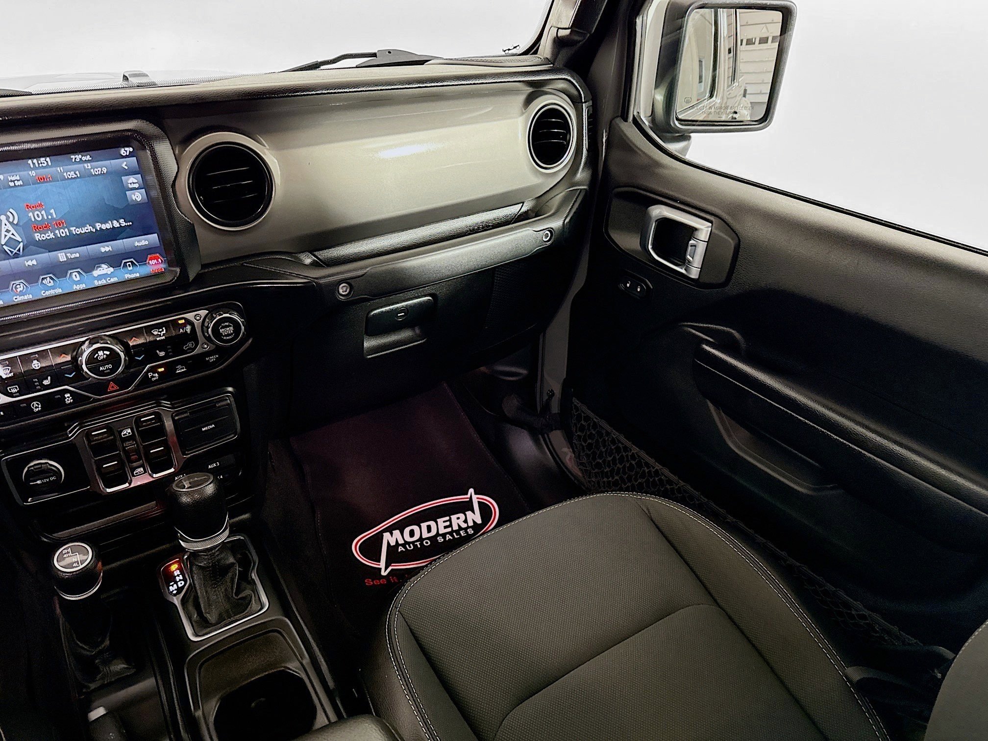 Used 2021 Jeep Gladiator Sport AWD/4WD image 31