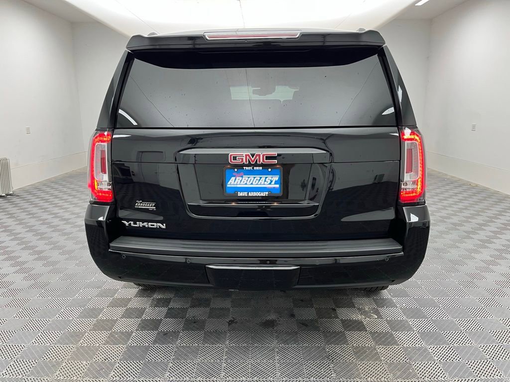 Used 2017 GMC Yukon SLT image 17