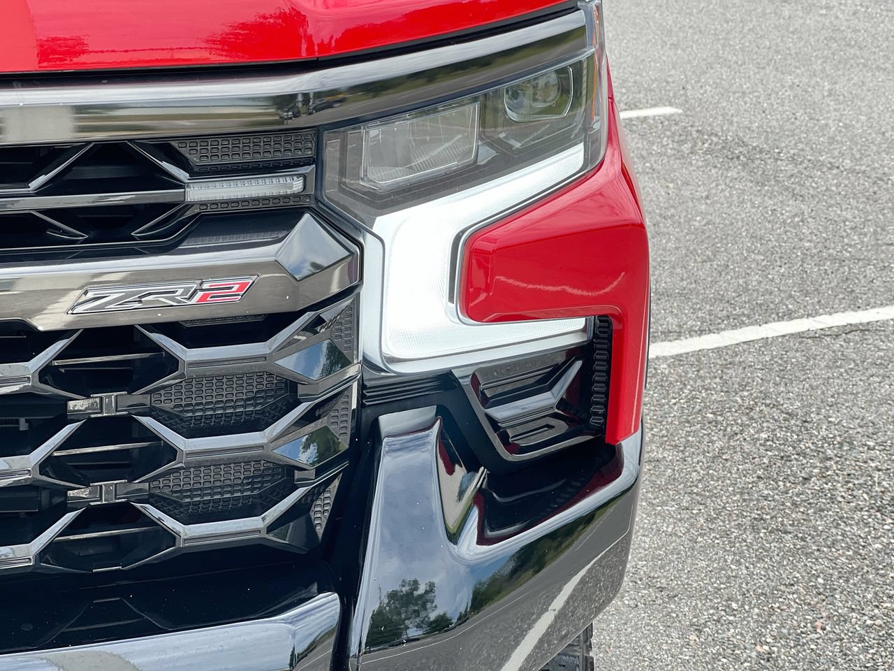 Used 2023 Chevrolet Silverado 1500 ZR2 AWD/4WD image 9