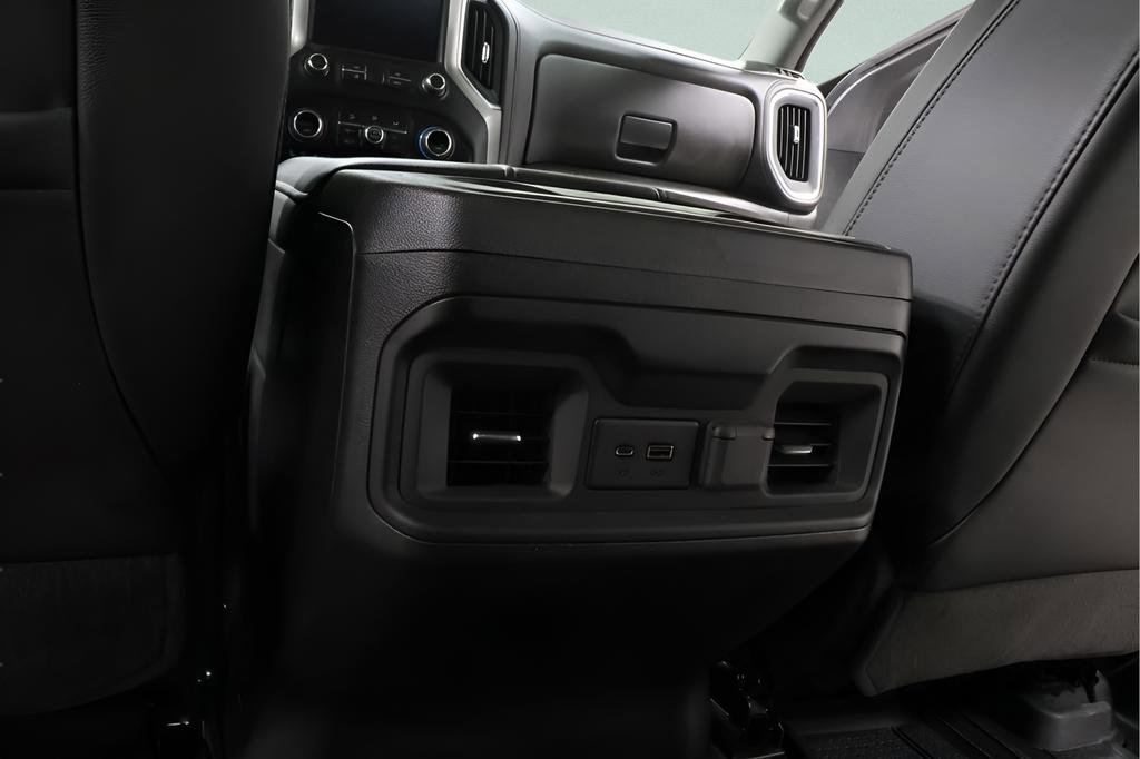 Used 2020 Chevrolet Silverado 1500 LT Trail Boss w/ Midnight Edition AWD/4WD image 24