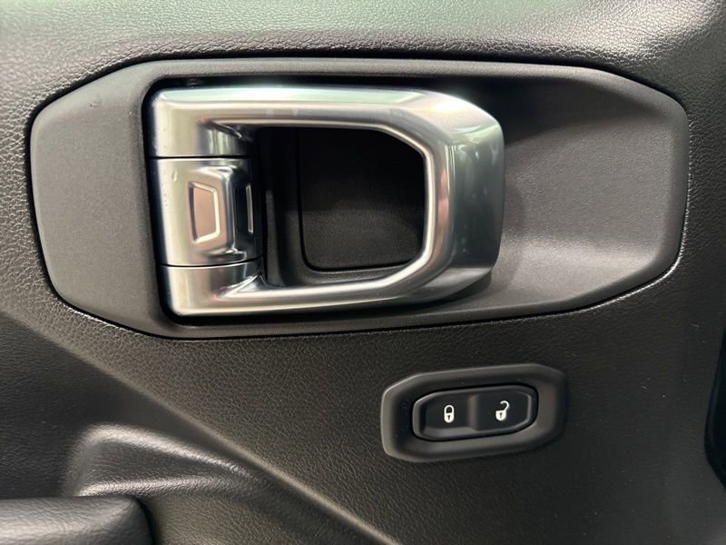 New 2026 Jeep Gladiator Sport image 18