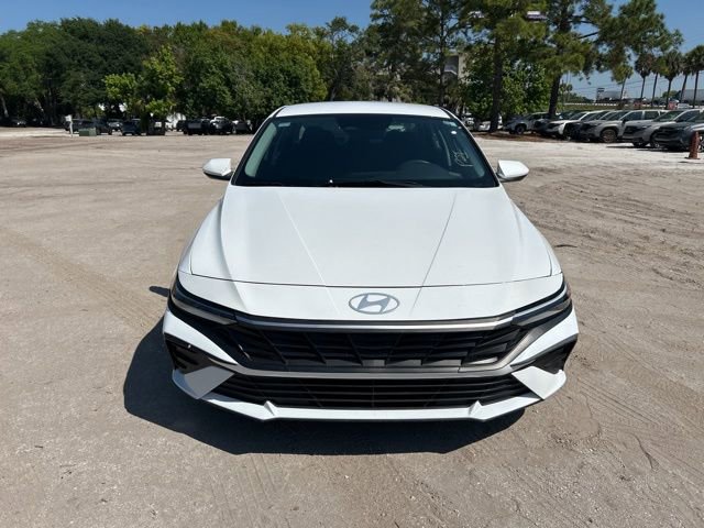 Used 2024 Hyundai Elantra SEL image 15