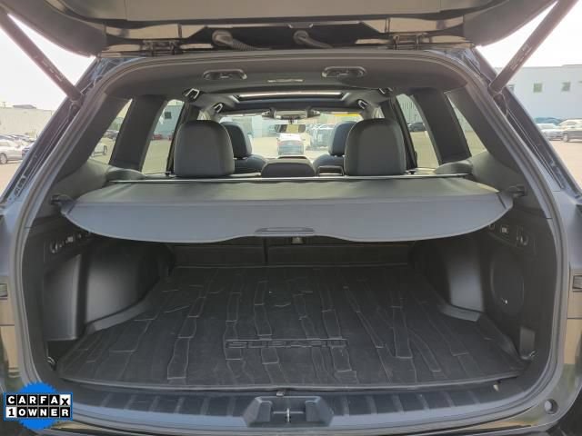 Used 2024 Subaru Forester Wilderness w/ Convenience Package AWD/4WD image 8