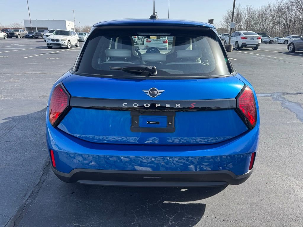 New 2025 MINI Cooper S image 4