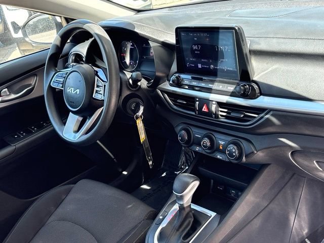 Used 2023 Kia Forte LXS FWD image 27