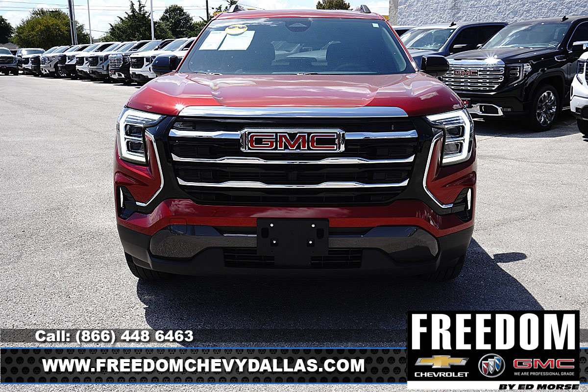 New 2026 GMC Terrain Elevation w/ Elevation Premium Package FWD image 2