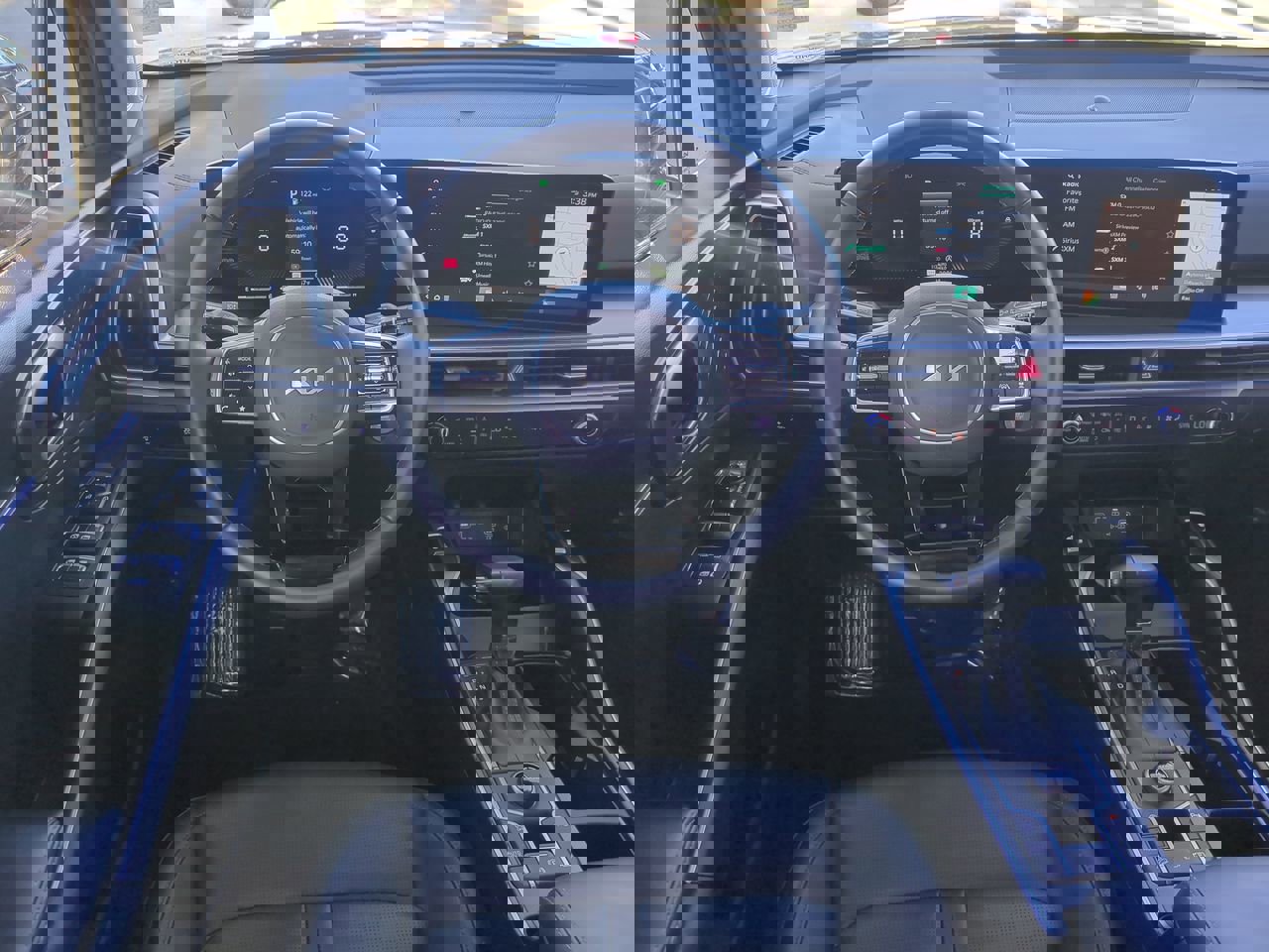 Used 2024 Kia Sorento S w/ Panoramic Sunroof Package image 15