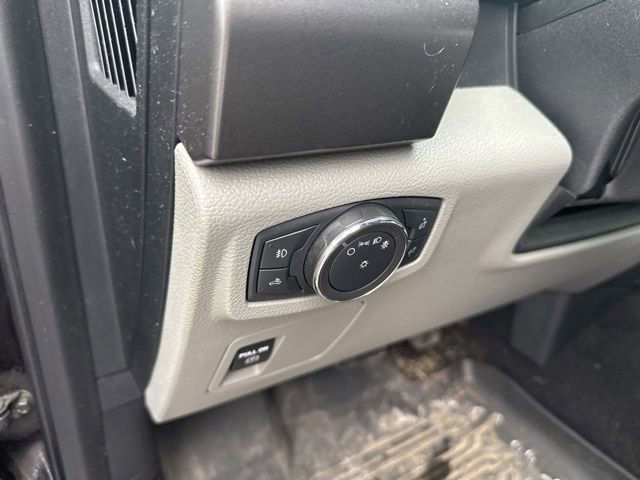 Used 2018 Ford F150 XLT w/ XTR Package image 18