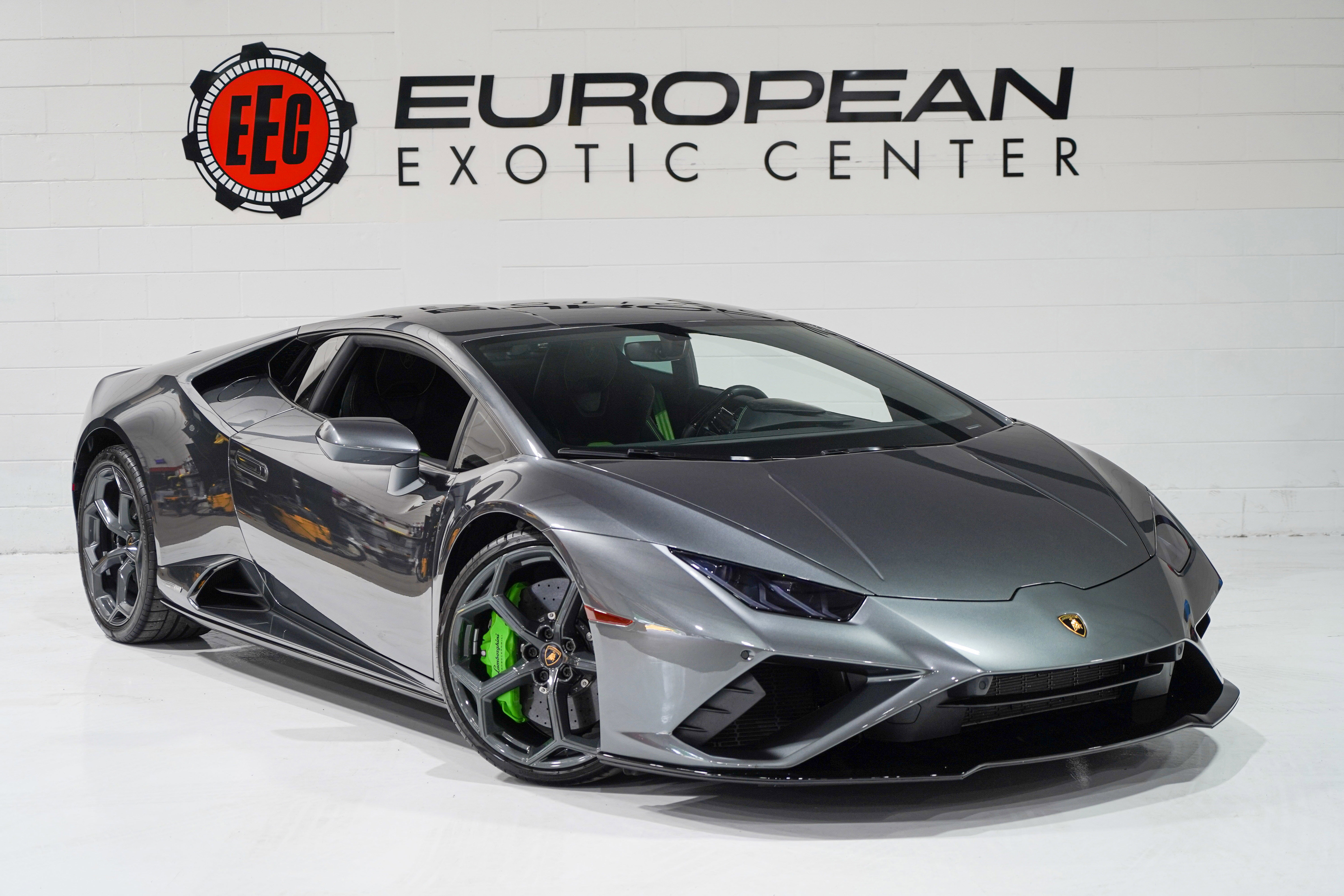 Used 2022 Lamborghini Huracan EVO RWD image 1