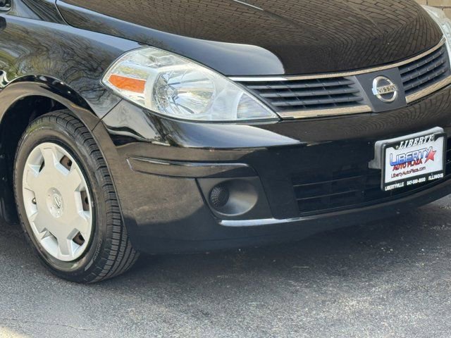 Used 2009 Nissan Versa 1.8 S w/ PWR Pkg FWD image 3