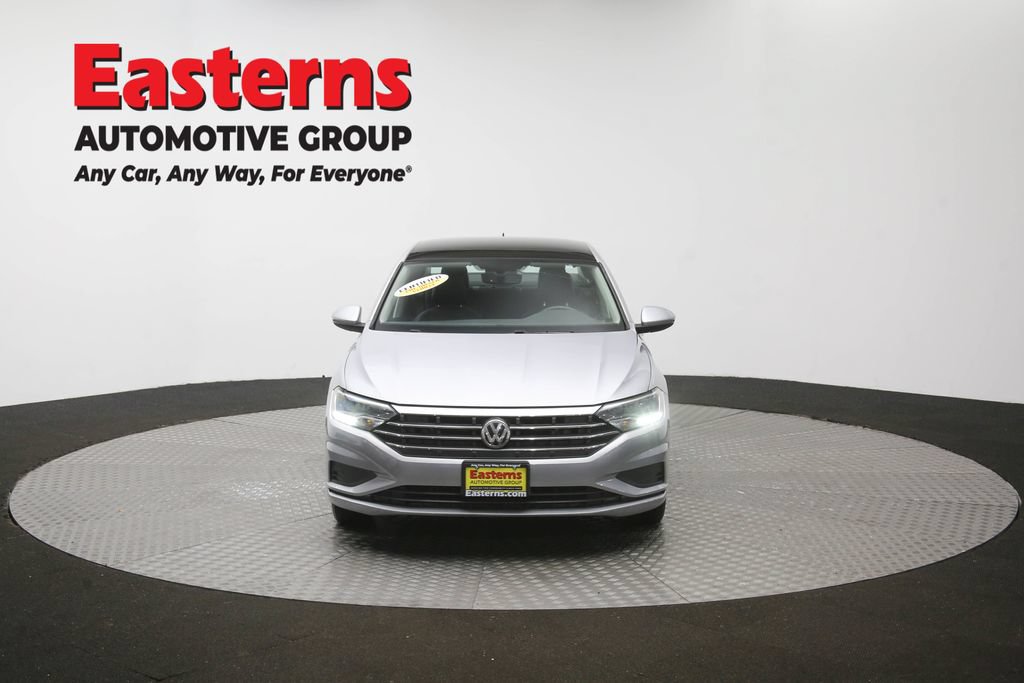 Used 2020 Volkswagen Jetta SE w/ SE Cold Weather Package FWD image 53