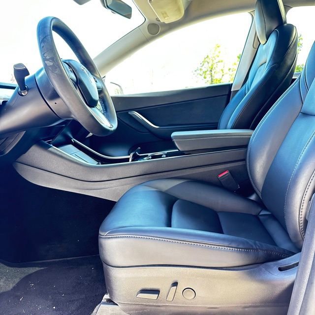 Used 2020 Tesla Model Y Long Range AWD/4WD image 13