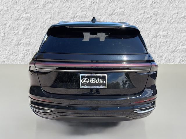 Used 2024 Lincoln Nautilus Reserve image 4