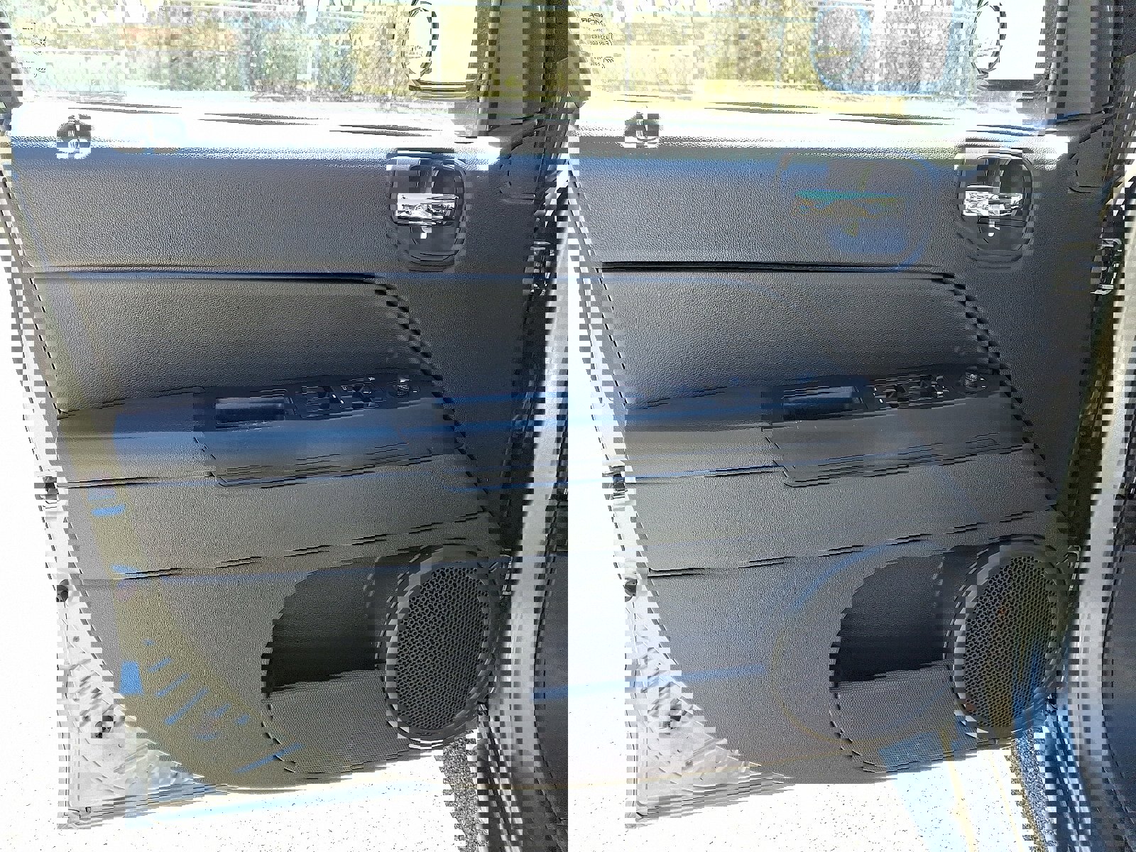 Used 2011 Jeep Compass 4WD image 13