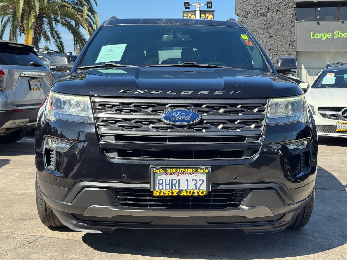Used 2019 Ford Explorer XLT w/ Equipment Group 202A FWD image 5