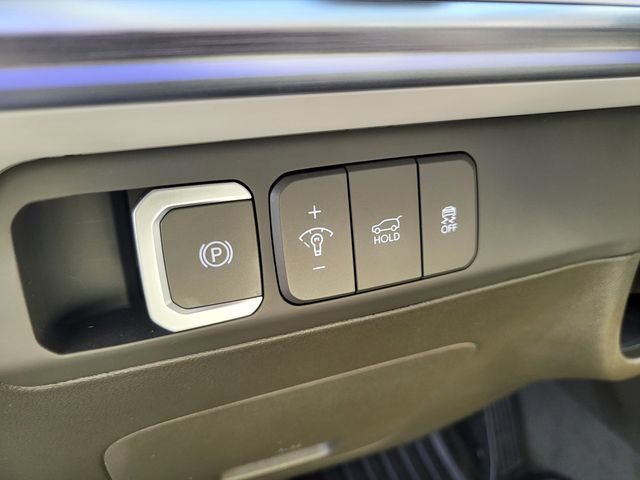 Used 2024 Hyundai Santa Fe Calligraphy FWD image 17