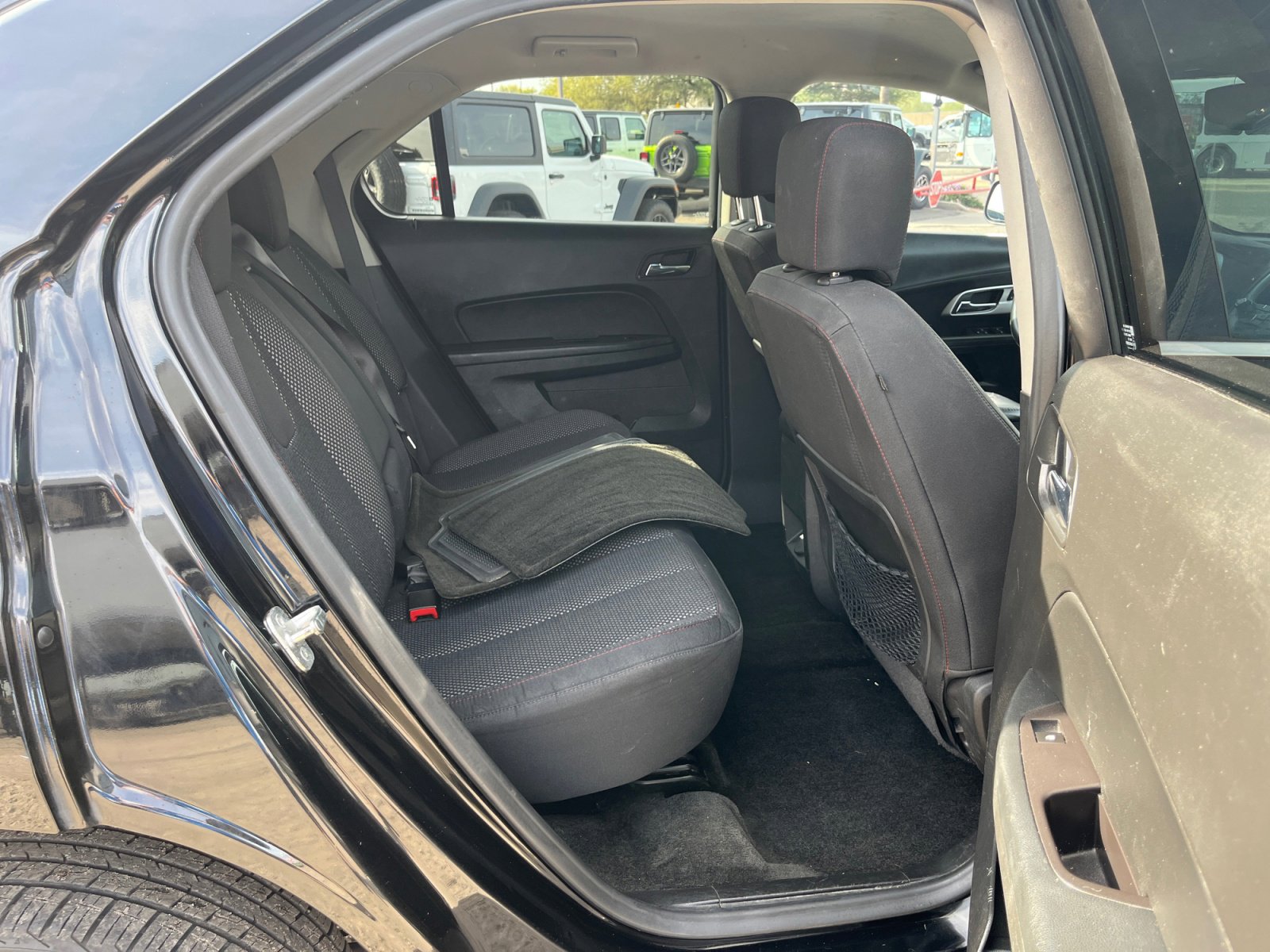 Used 2017 Chevrolet Equinox LT w/ Convenience Package image 18