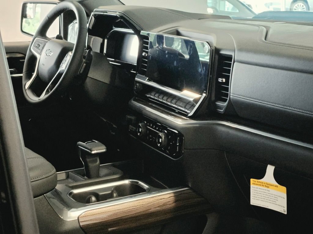 New 2026 Chevrolet Silverado 1500 LT Trail Boss w/ Protection Package AWD/4WD image 8