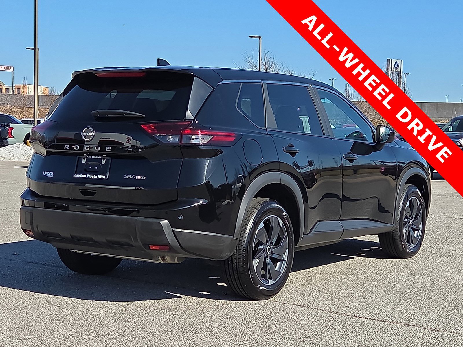 Used 2024 Nissan Rogue SV image 5