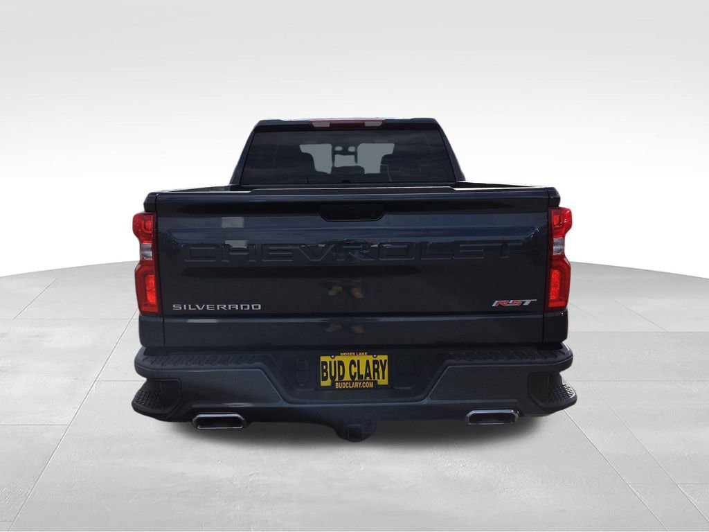 Used 2021 Chevrolet Silverado 1500 RST w/ Z71 Off-Road Package AWD/4WD image 5