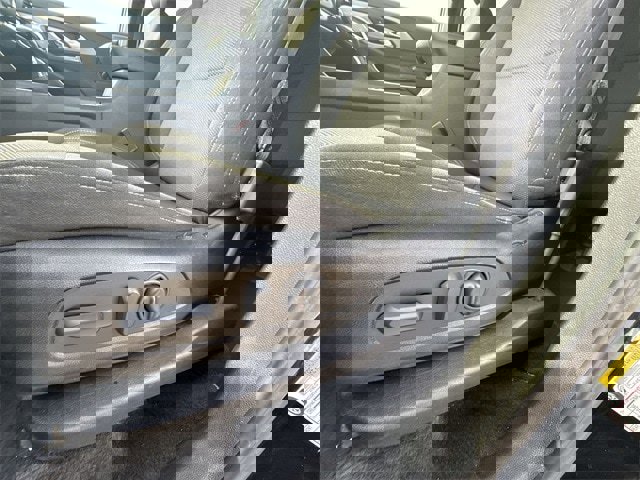 Used 2023 Chevrolet Traverse LT image 12