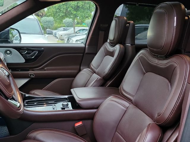 Certified 2024 Lincoln Aviator Black Label AWD/4WD image 11
