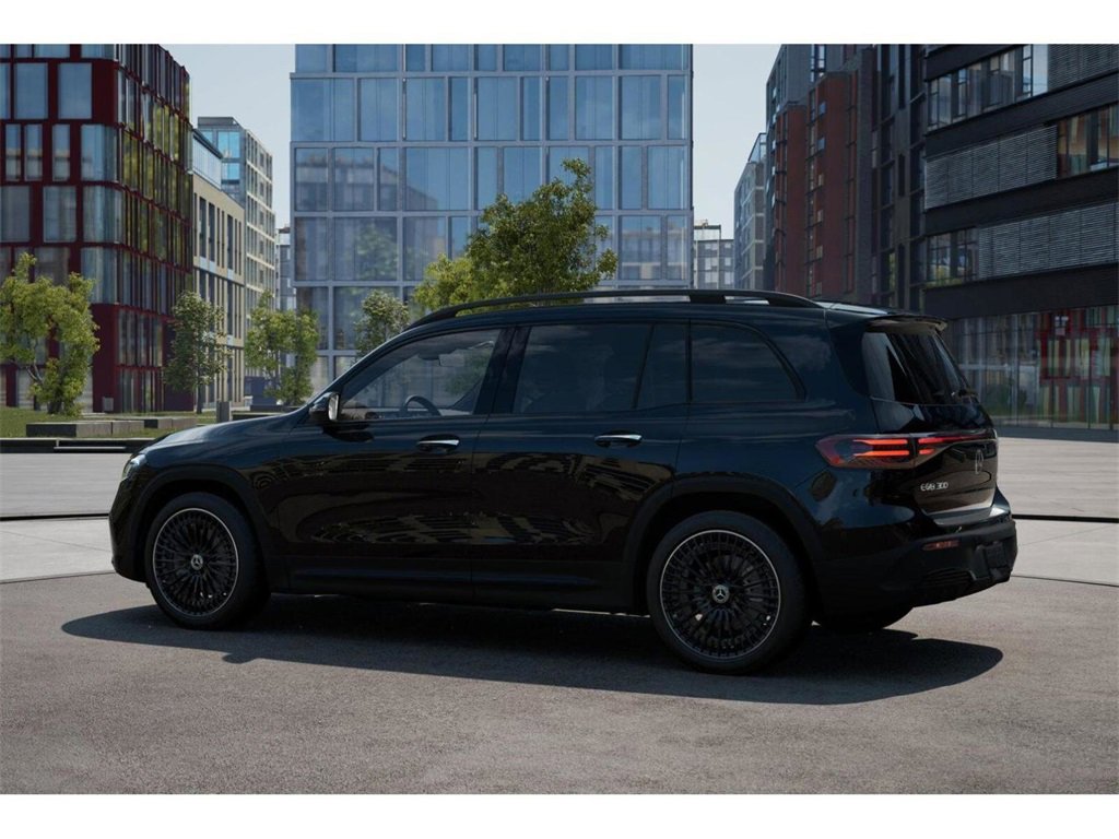 Used 2024 Mercedes-Benz EQB 300 4MATIC image 31