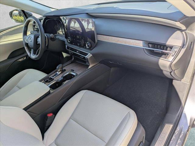 Used 2023 Lexus RX 350h w/ Accessory Package (2T) AWD/4WD image 22