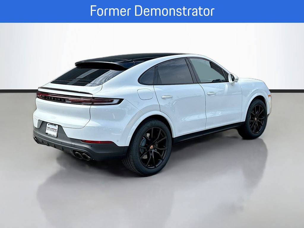New 2026 Porsche Cayenne Coupe AWD/4WD image 9