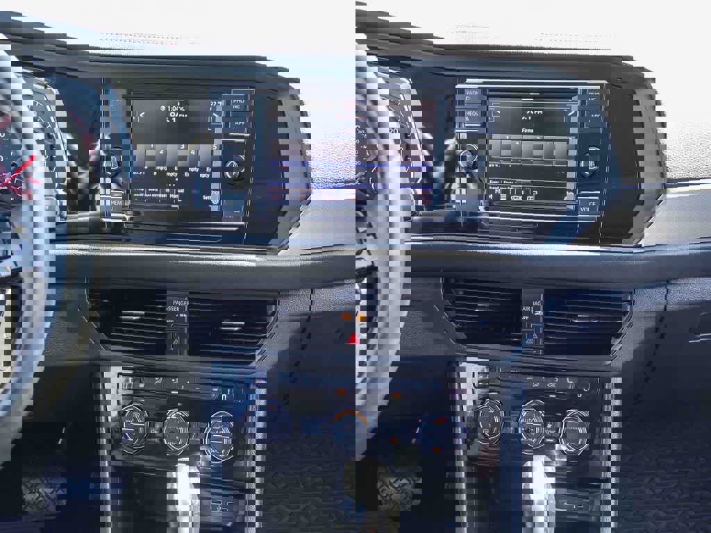 Used 2021 Volkswagen Jetta SE image 12