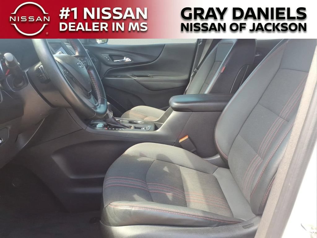 Used 2023 Chevrolet Equinox RS FWD image 23