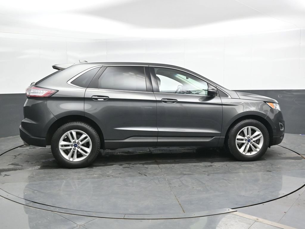 Used 2017 Ford Edge SEL w/ Class II Trailer Tow Package AWD/4WD image 5