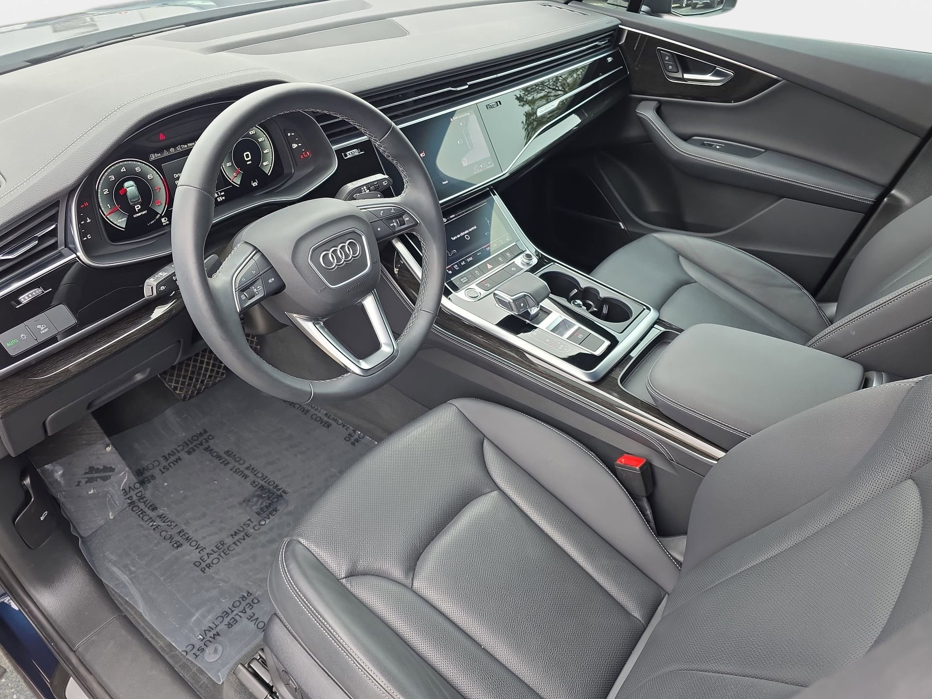 Used 2025 Audi Q7 3.0T Premium Plus image 16