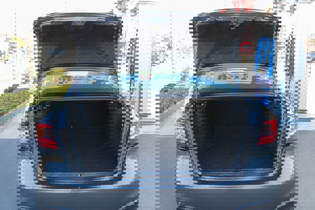 Used 2020 Subaru Legacy Premium image 20