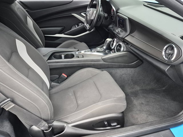 Used 2022 Chevrolet Camaro LT RWD image 19