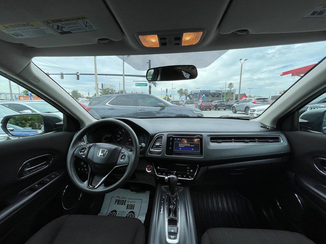 Used 2017 Honda HR-V EX image 10