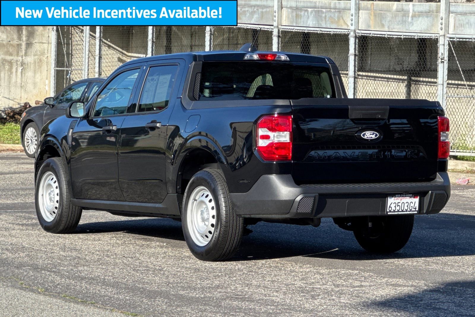 Used 2025 Ford Maverick XL image 6