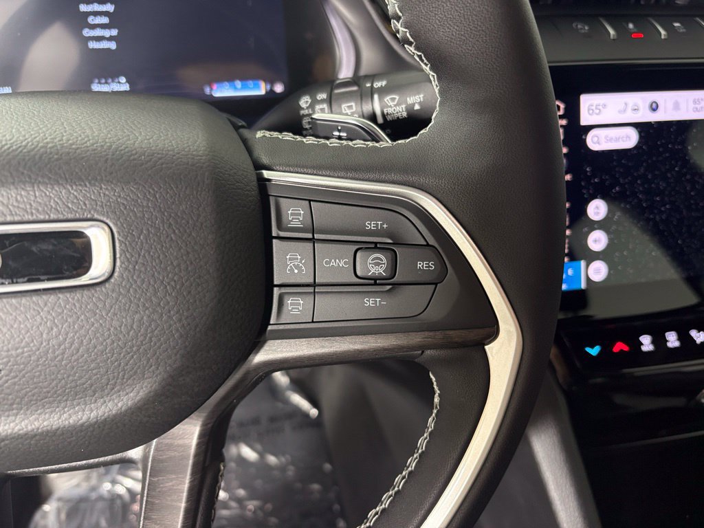 New 2026 Jeep Grand Cherokee Altitude AWD/4WD image 21