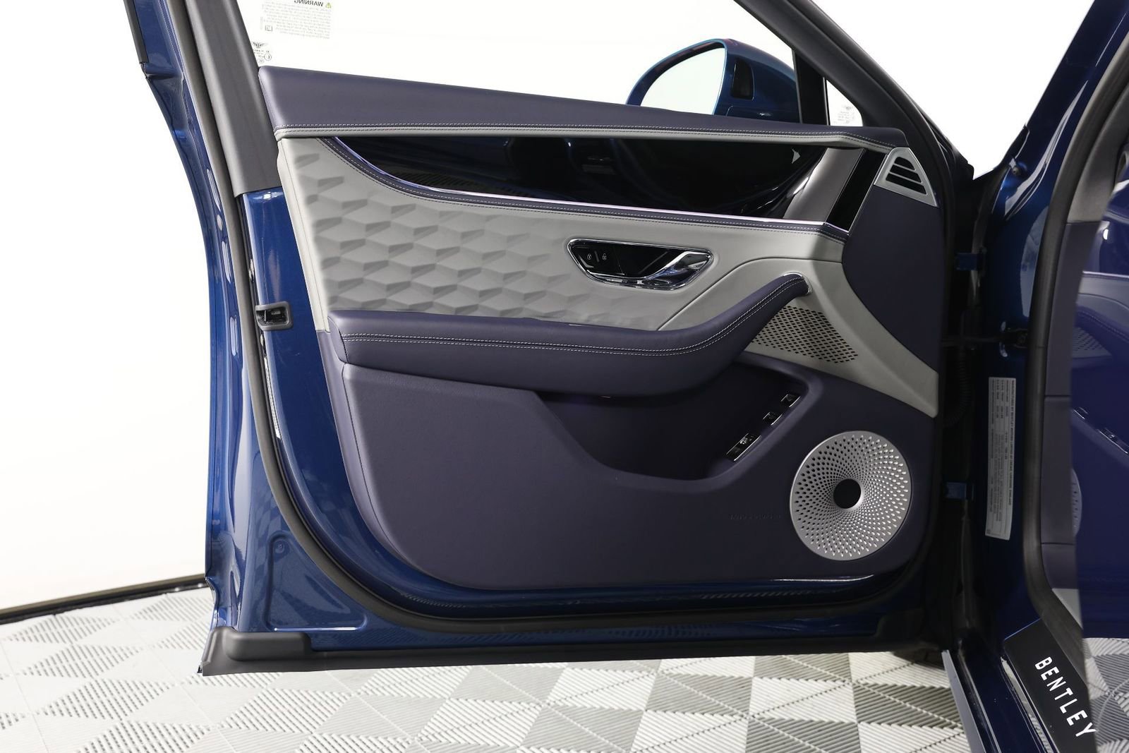 New 2025 Bentley Flying Spur Speed image 21