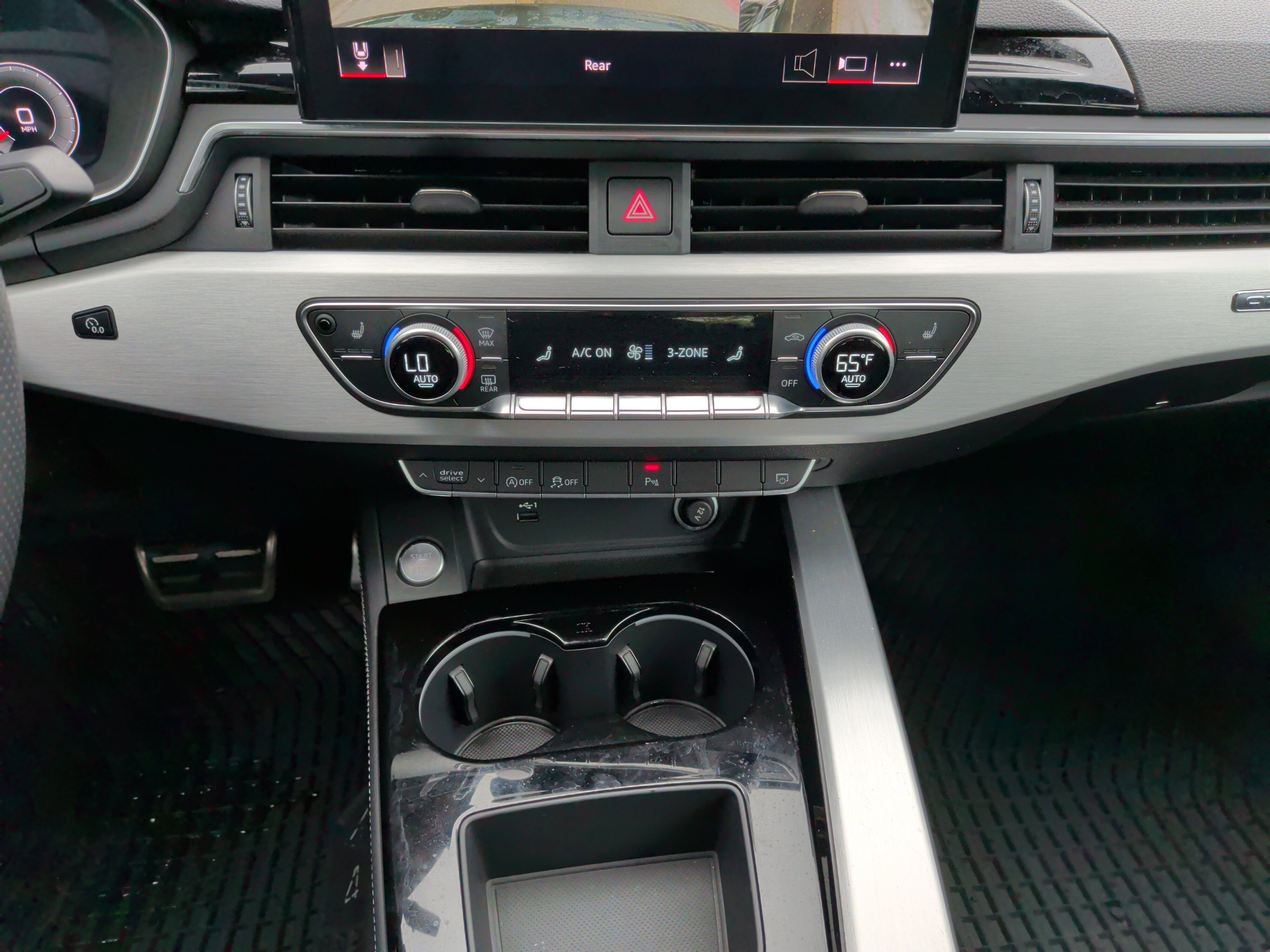 Used 2021 Audi A4 2.0T Premium Plus w/ Premium Plus Package AWD/4WD image 19