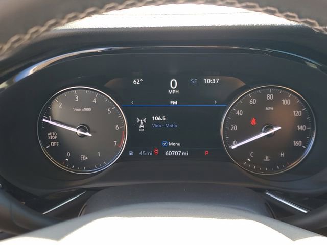 Used 2022 Buick Envision Essence w/ Safety Package image 18