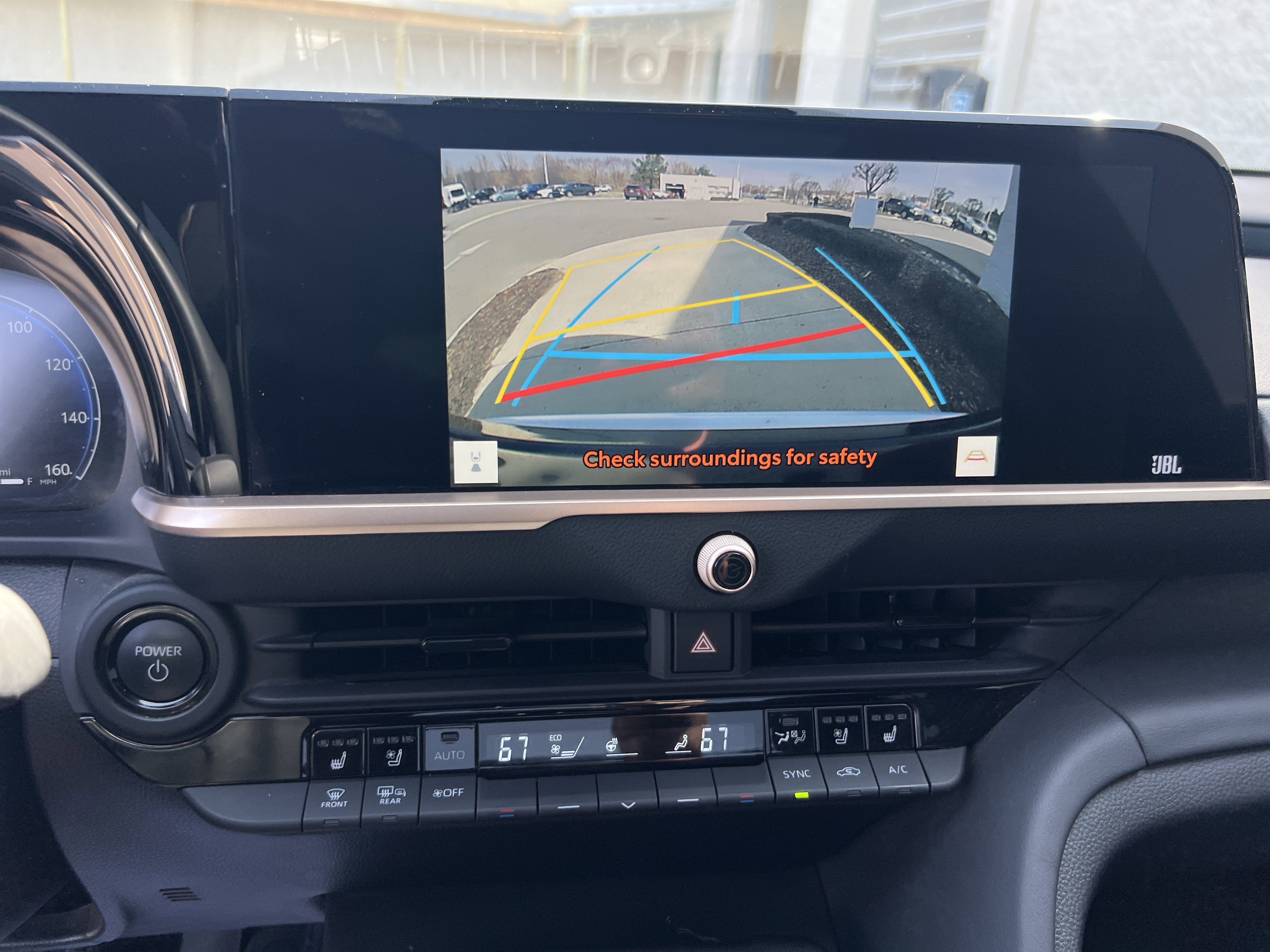 Used 2023 Toyota Crown Limited image 25