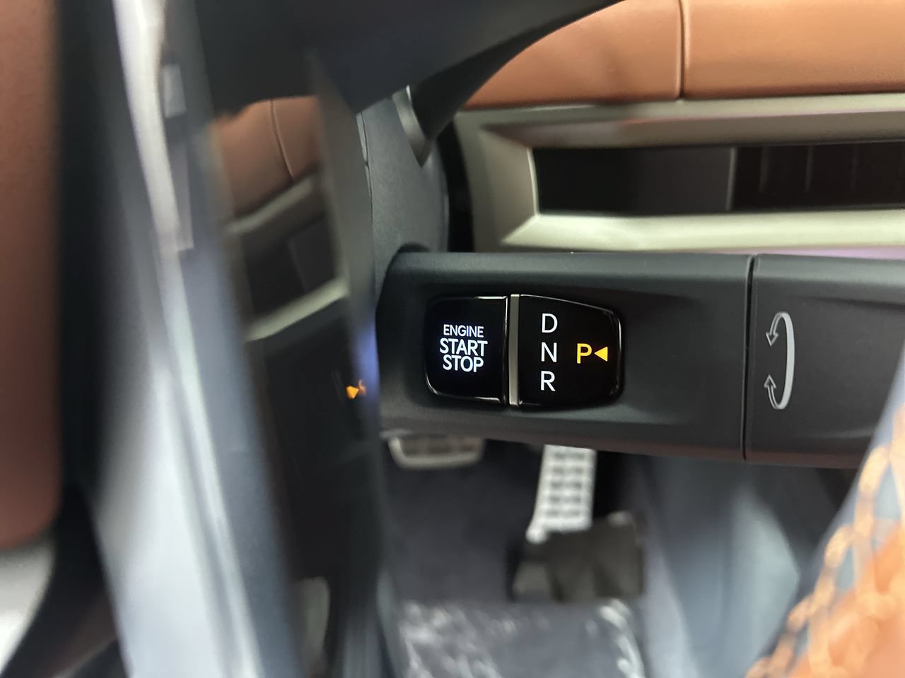 New 2027 Kia Telluride SX w/ Towing Package FWD image 8