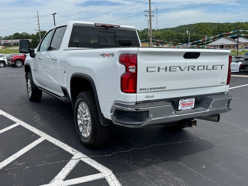 Used 2024 Chevrolet Silverado 3500 LTZ w/ LTZ Premium Package AWD/4WD image 6