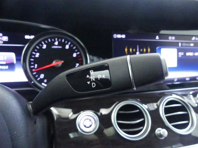 Used 2019 Mercedes-Benz E 300 image 21
