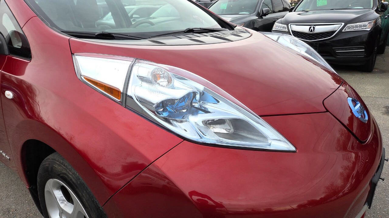 Used 2012 Nissan Leaf SV image 16