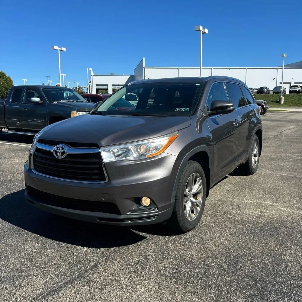 Used 2014 Toyota Highlander XLE