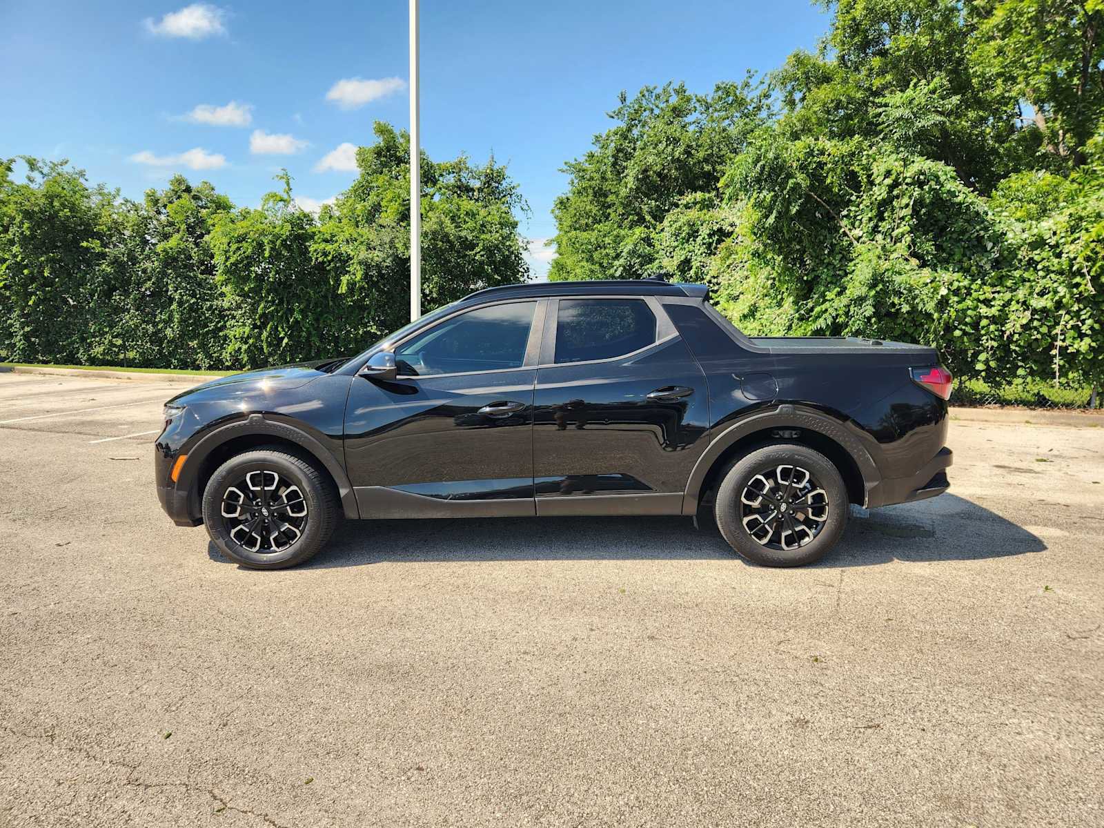 Used 2023 Hyundai Santa Cruz SEL Premium AWD/4WD image 4